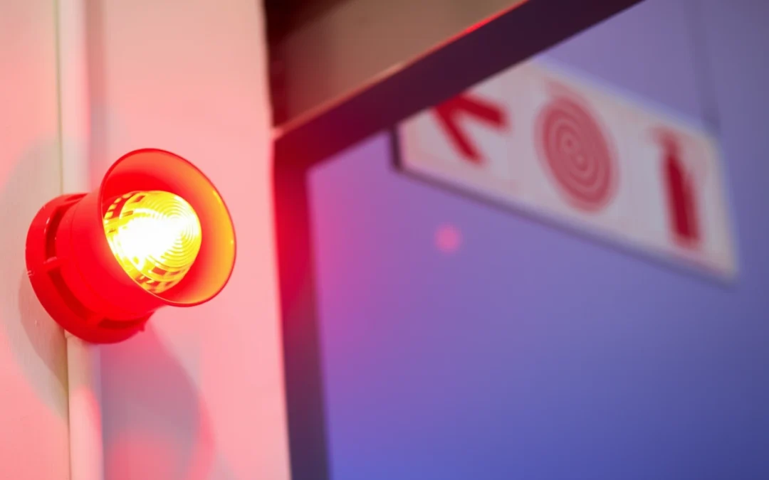 Rodzaje sygnałów alarmowych oraz komunikatów ostrzegawczych