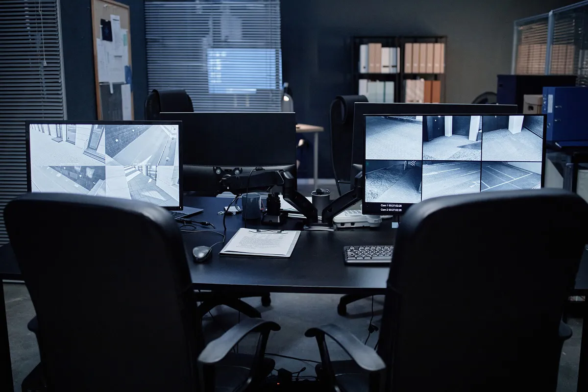 Monitoring w firmie – kompleksowy poradnik