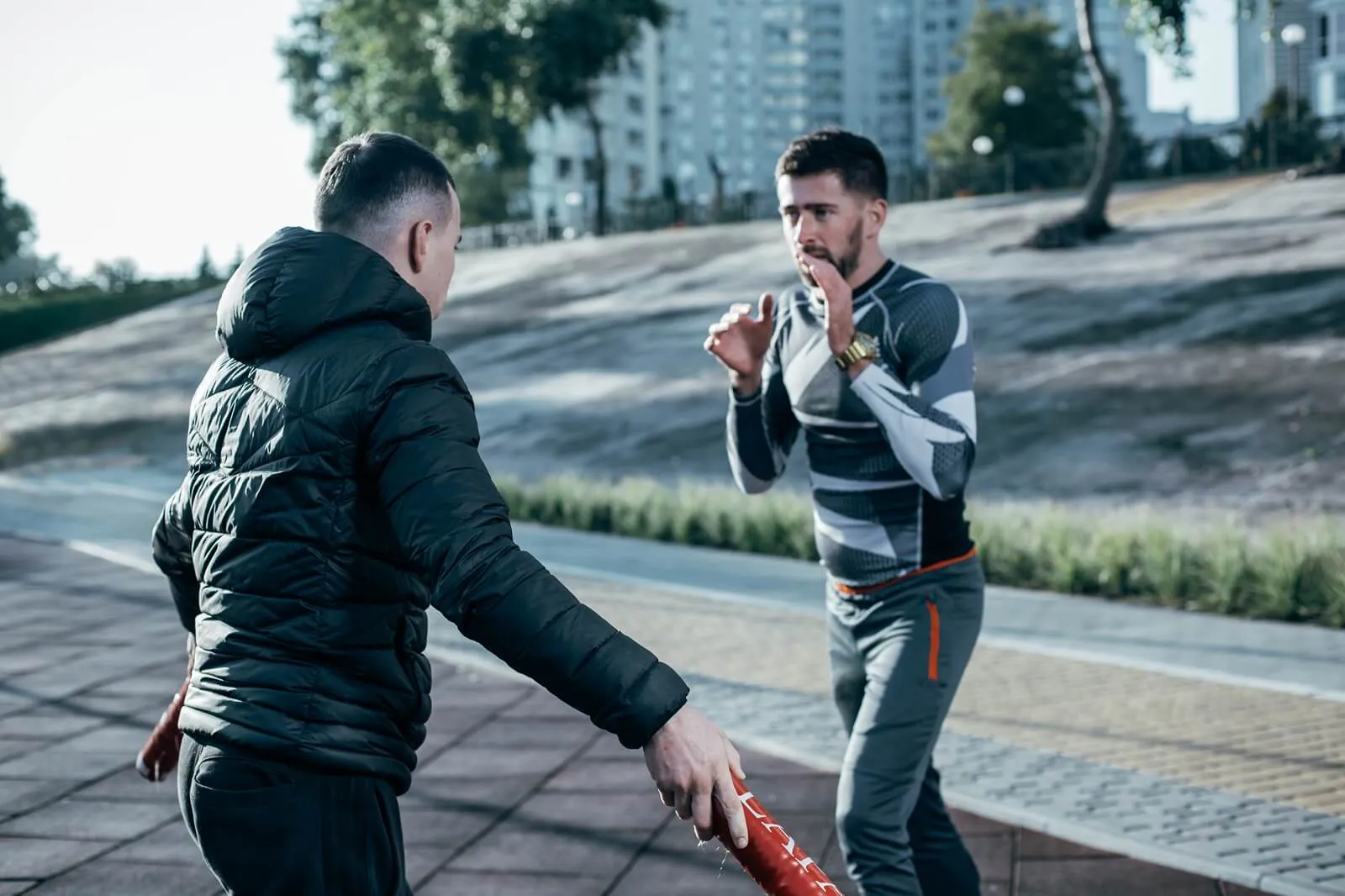 Czym jest obrona konieczna w Polsce i kiedy zostaje przekroczona?
